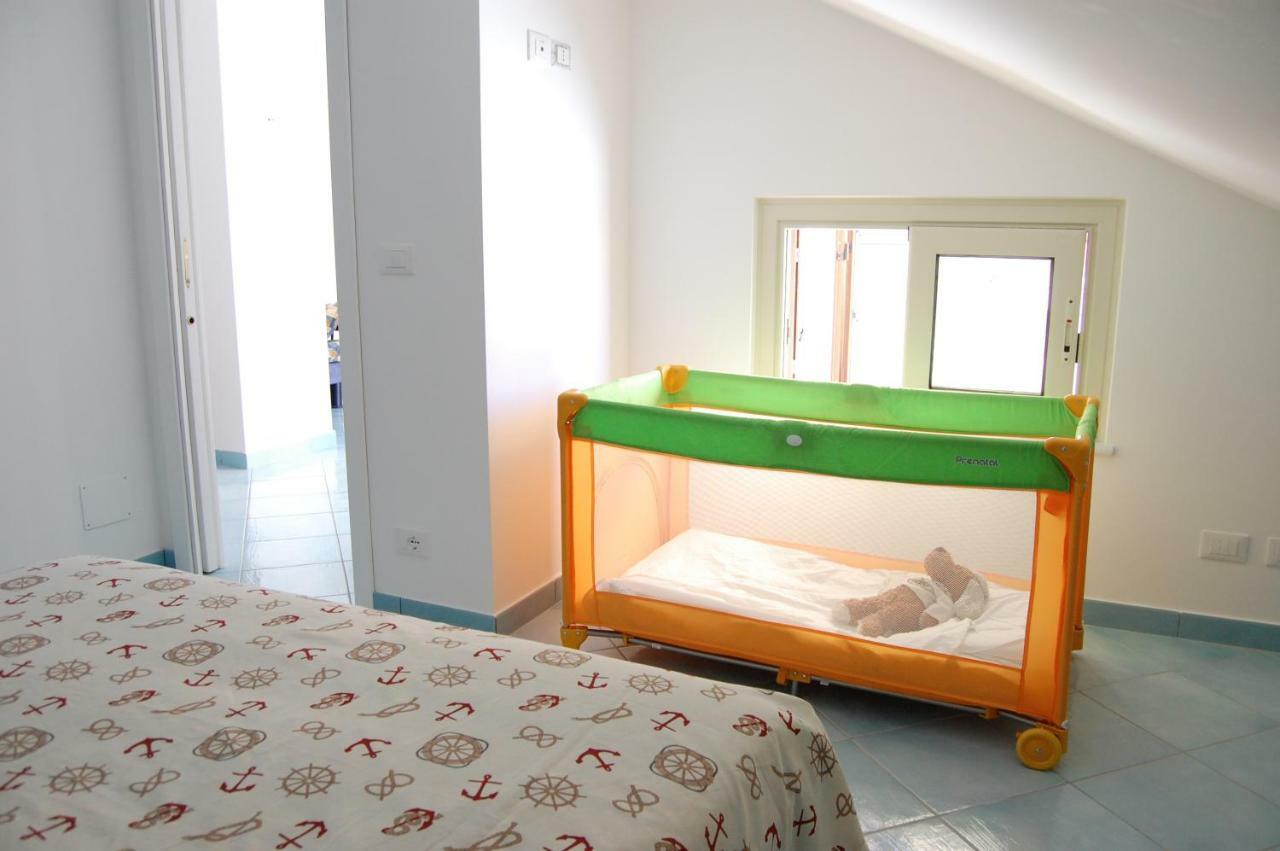 Golfo Di Tindari Apartments Фальконе Экстерьер фото