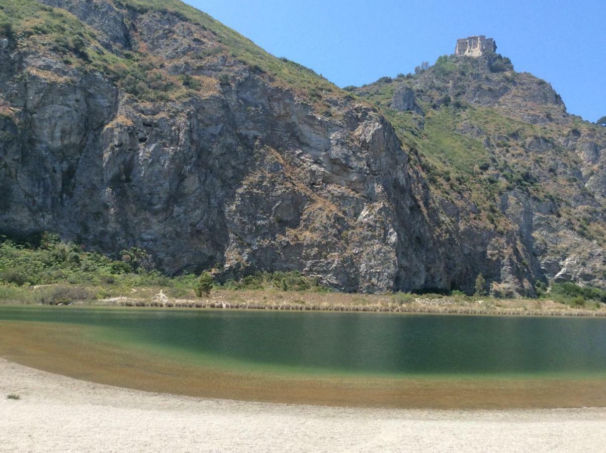 Golfo Di Tindari Apartments Фальконе Экстерьер фото